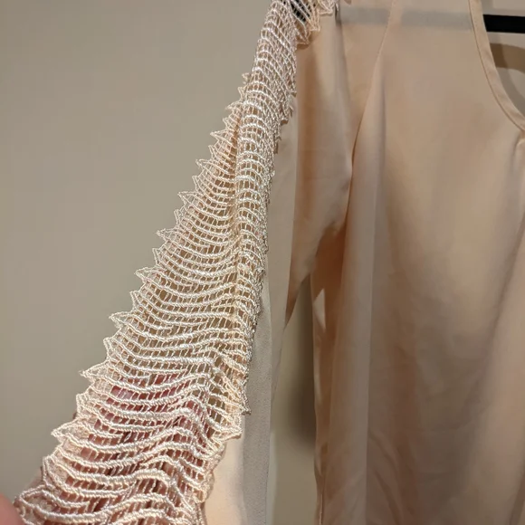 Pink blouse - Picture 4 of 5